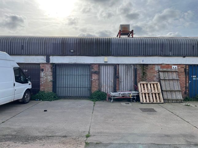 Industrial to let in New Clee Industrial Estate, Spencer Street, Grimsby, North East Lincolnshire DN31, £6,200 pa