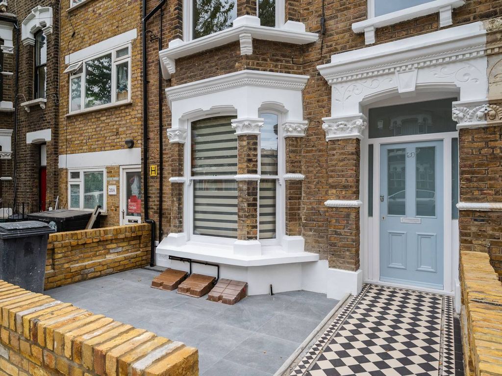 New home, 2 bed flat for sale in Fairbridge Road, Archway N19, £500,000