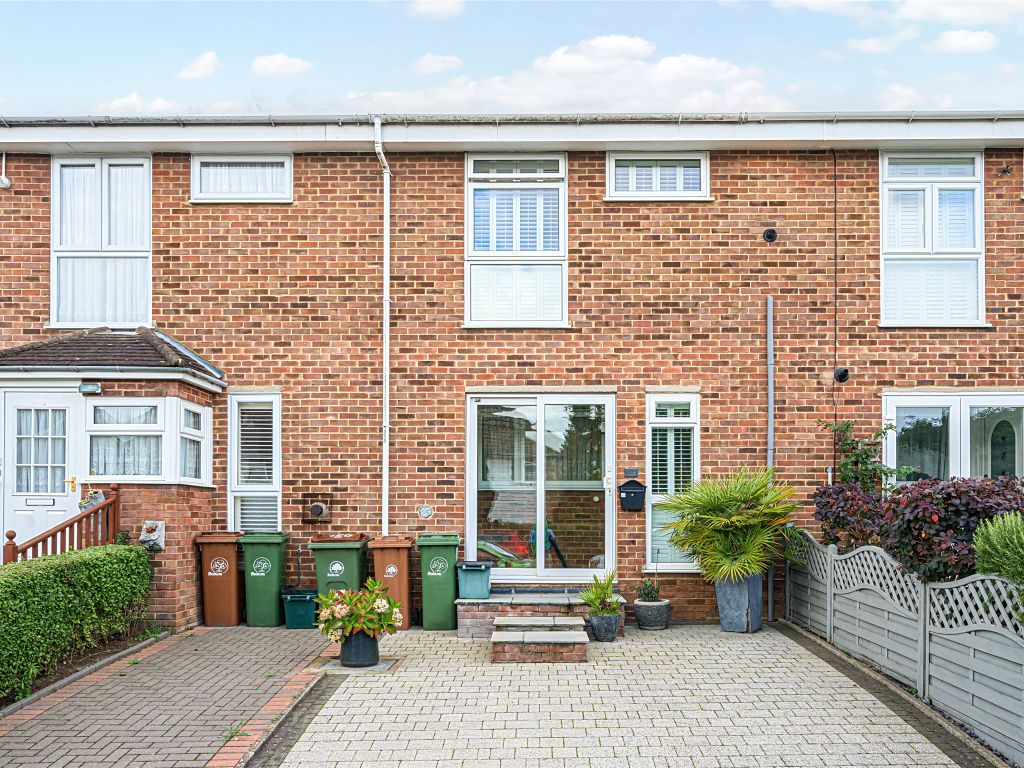 3 bed terraced house for sale in Waleton Acres, Carew Road, Wallington SM6, £460,000