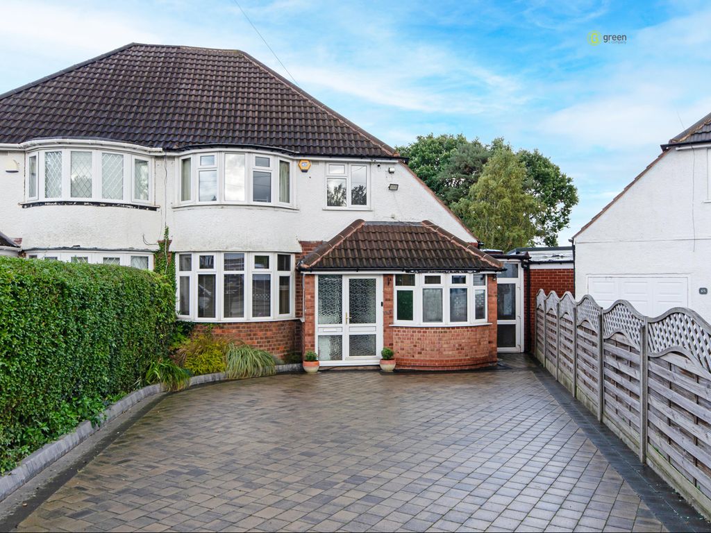 4 bed semi-detached house for sale in Hemlingford Road, Walmley, Sutton Coldfield B76, £390,000