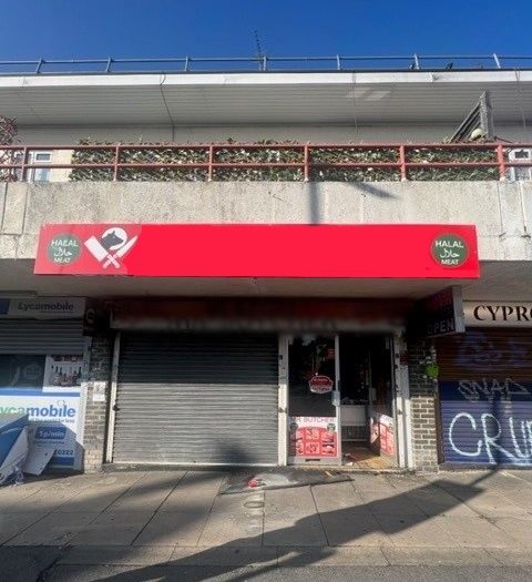 Retail premises to let in Commerce Road, London N22, £15,000 pa