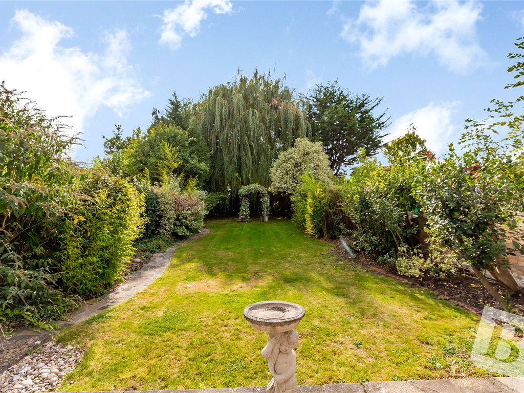 3 bed semi-detached house for sale in Acacia Gardens, Upminster RM14, £450,000