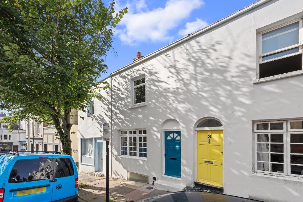 3 bed terraced house for sale in Sudeley Place, Brighton, East Sussex BN2, £650,000