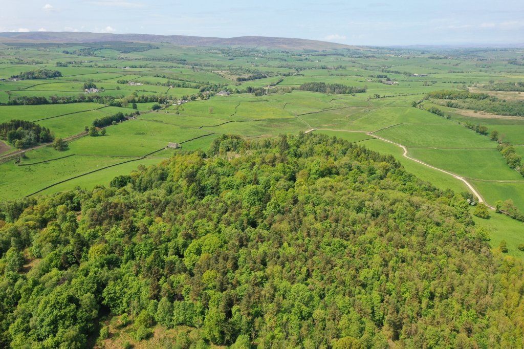 Land for sale in Lawkland, Austwick, North Yorkshire LA2, £500,000