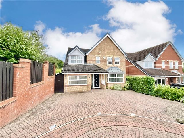 4 bed detached house for sale in Haigh Moor Way, Swallownest, Sheffield S26, £400,000