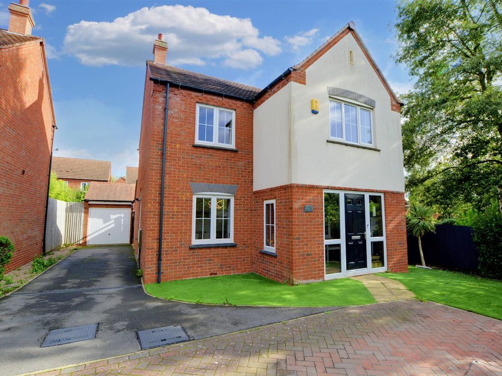 4 bed detached house for sale in Chilwell Lane, Bramcote, Nottingham NG9, £565,000