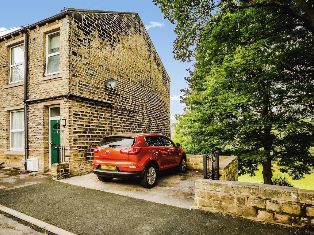 3 bed semi-detached house for sale in Sowerby Bridge HX6, £300,000