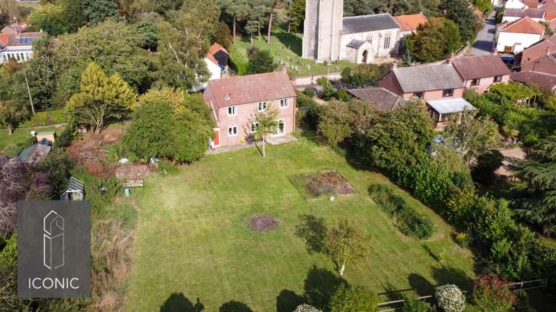 3 bed detached house for sale in The Street, Foxley, Norfolk. NR20, £400,000