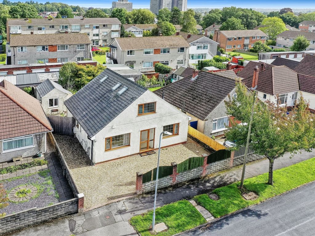 3 bed detached bungalow for sale in Heol Y Wern, Rhiwbina, Cardiff CF14, £500,000