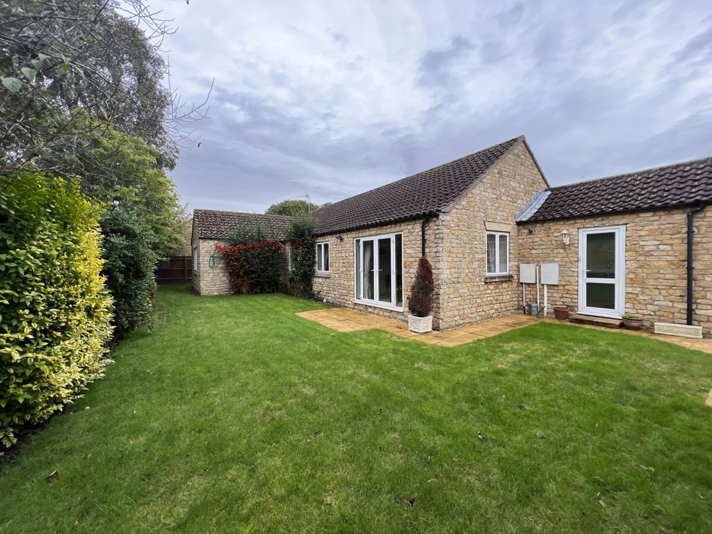 4 bed bungalow for sale in Coupland Close, Waddington LN5, £425,000