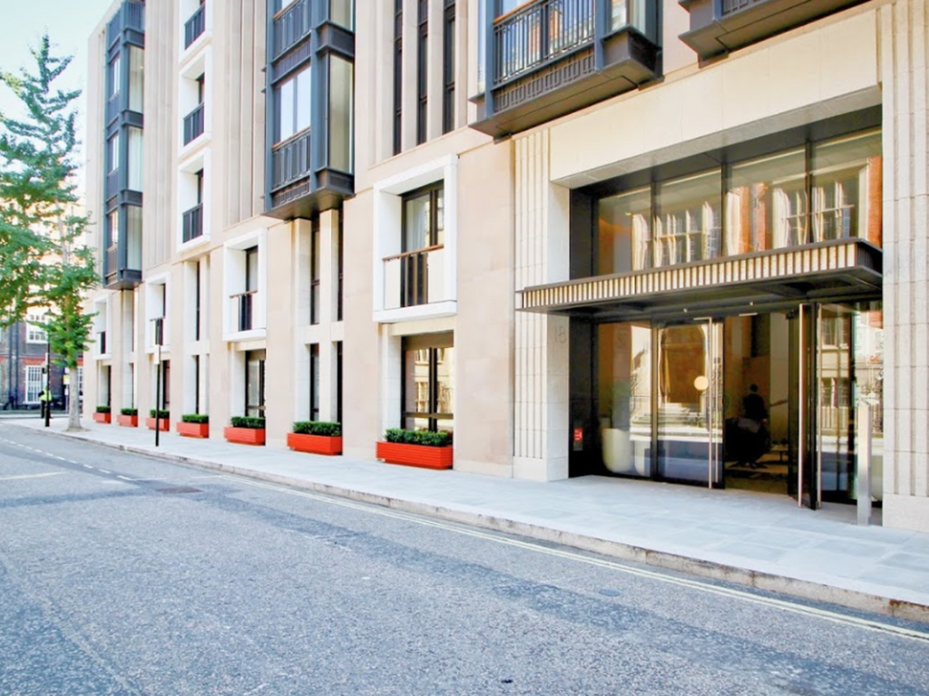 2 bed flat for sale in Portugal Street, London WC2A, £2,700,000