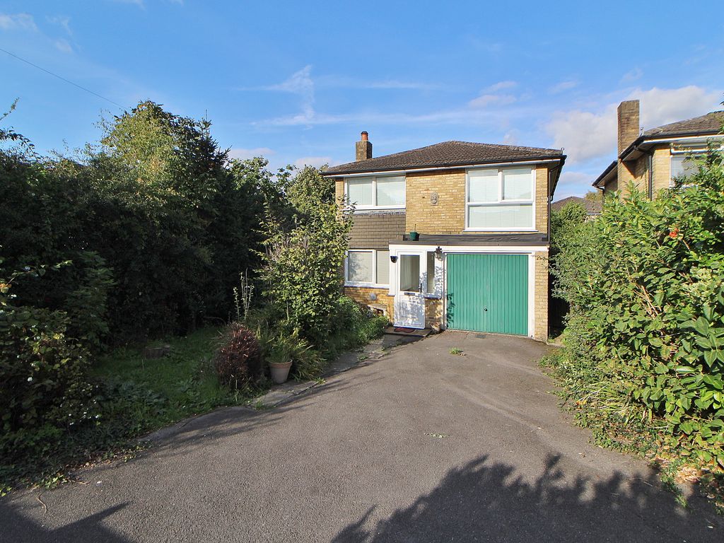 3 bed detached house for sale in Beech Close, Waterlooville PO8, £375,000