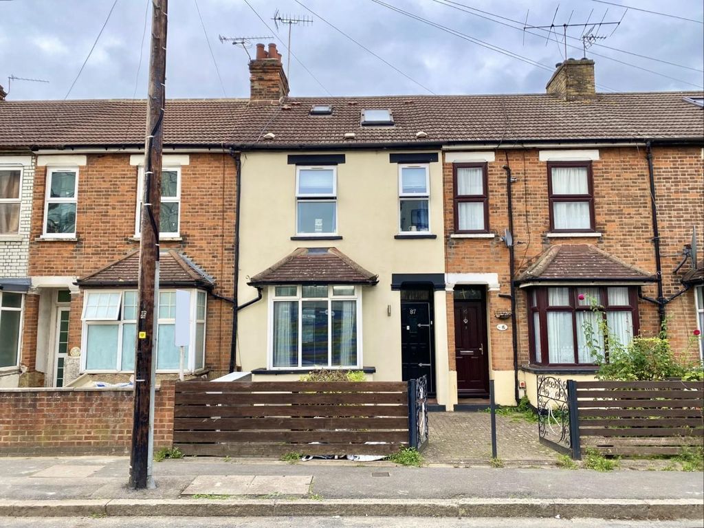 4 bed terraced house for sale in Blyth Road, Hayes UB3, £525,000