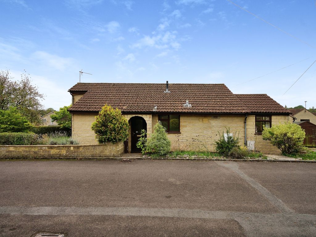 2 bed detached bungalow for sale in Ethelred Place, Corsham SN13, £325,000