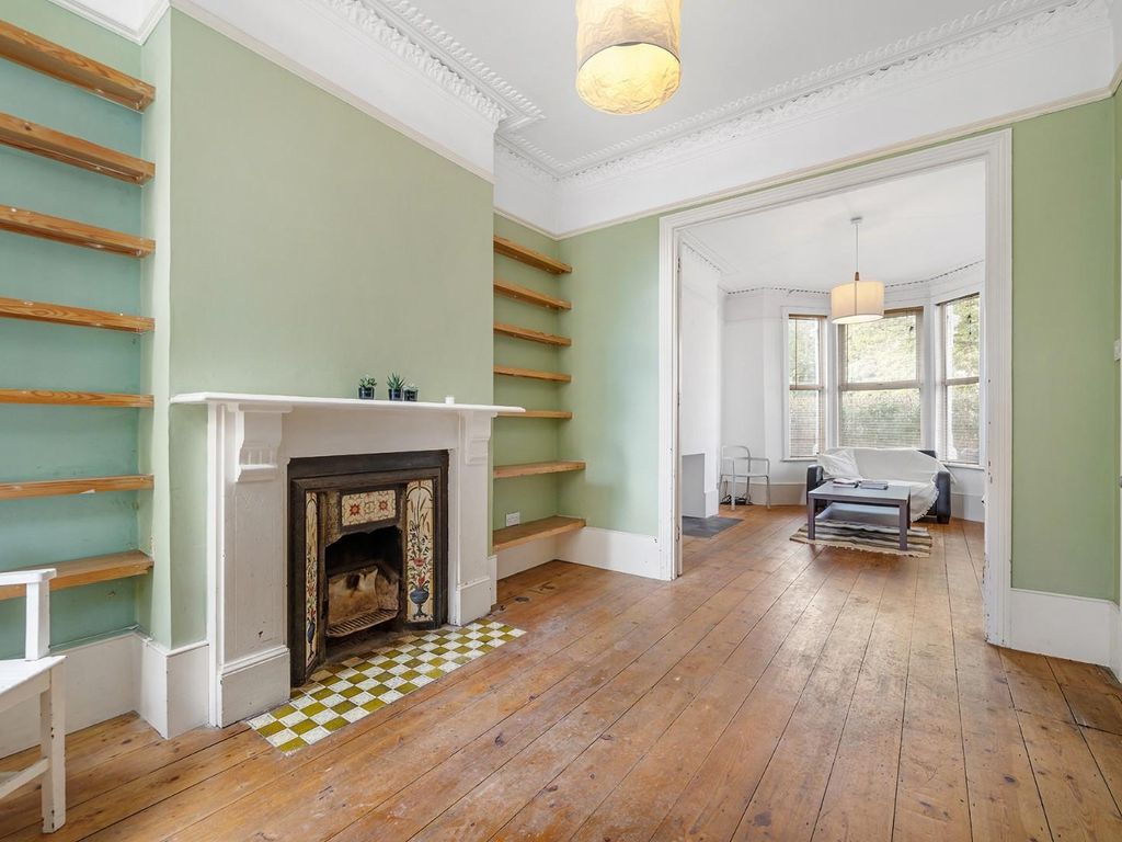 4 bed property for sale in Holmewood Gardens, London SW2, £965,000