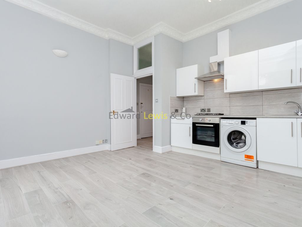 1 bed flat to rent in Gloucester Drive, London N4, £1,673 pcm