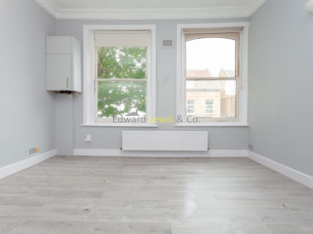 1 bed flat to rent in Gloucester Drive, London N4, £1,673 pcm