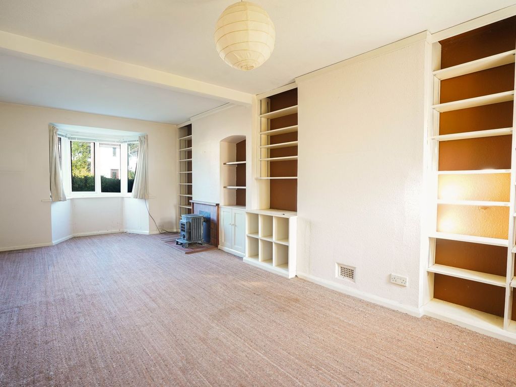 2 bed semi-detached house for sale in Stretten Avenue, Cambridge CB4, £450,000