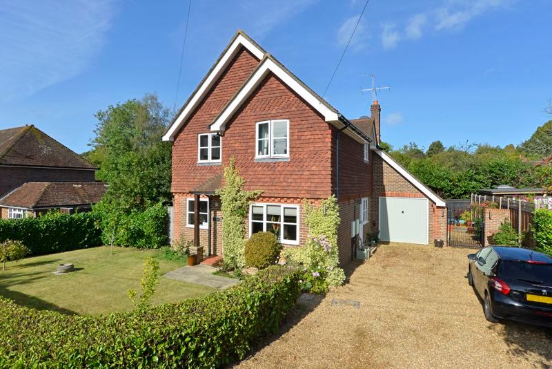 4 bed detached house for sale in Broomers Lane, Ewhurst, Cranleigh GU6, £800,000