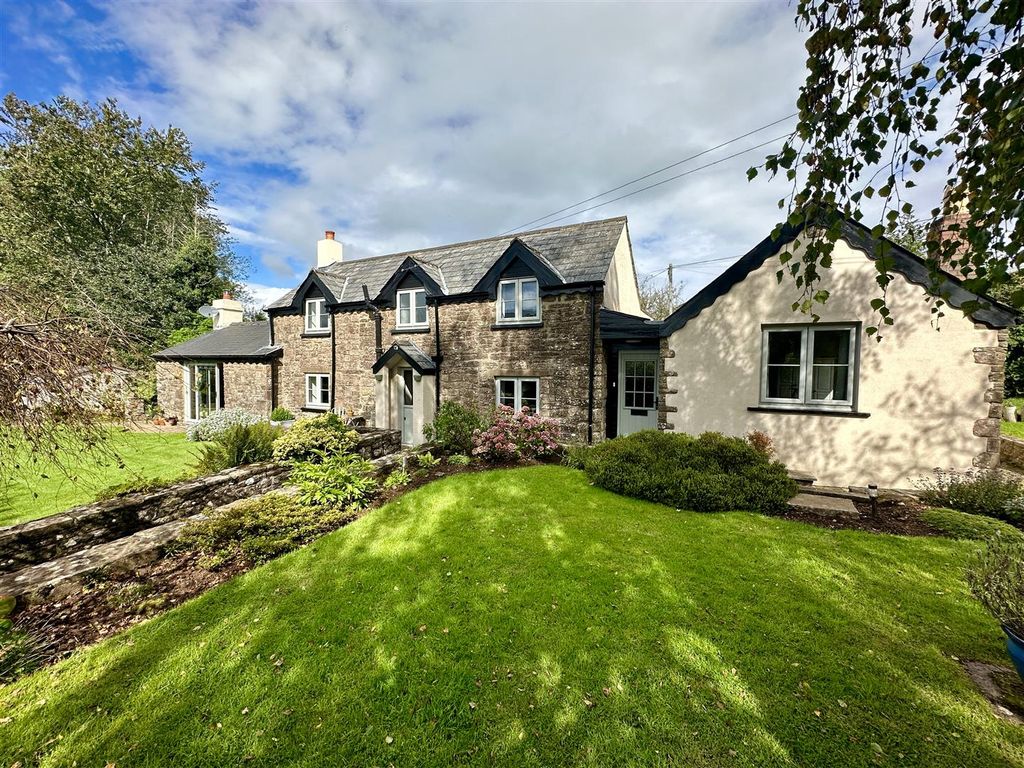 3 bed detached house for sale in Well Lane, Devauden, Chepstow NP16, £600,000