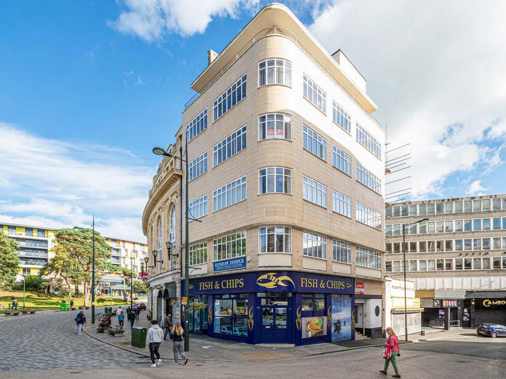 Office to let in Fifth Floor, Pearl Assurance House, Bournemouth BH1, £6,800 pa