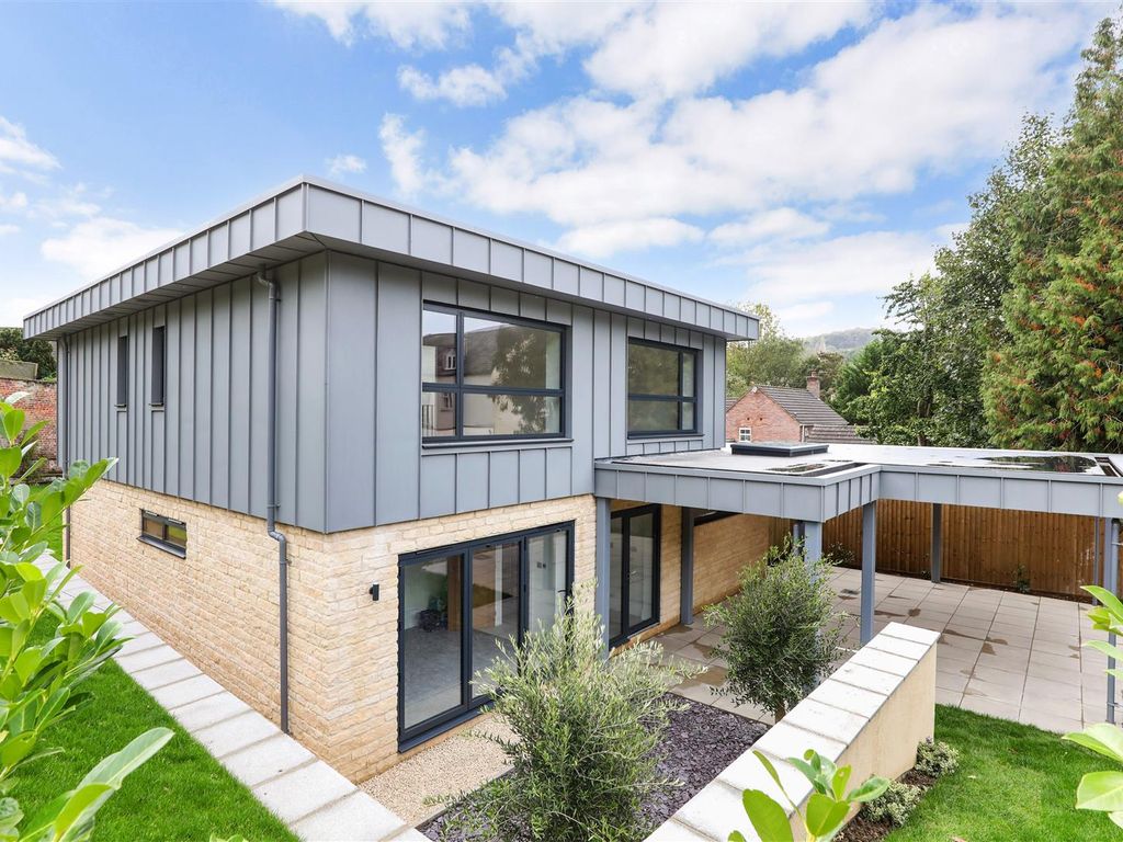 4 bed detached house for sale in Bath Road, Woodchester, Stroud GL5, £1,100,000