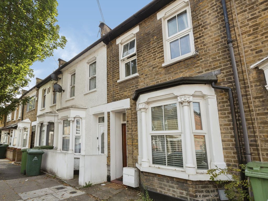 2 bed terraced house for sale in Glenavon Road, London E15, £460,000