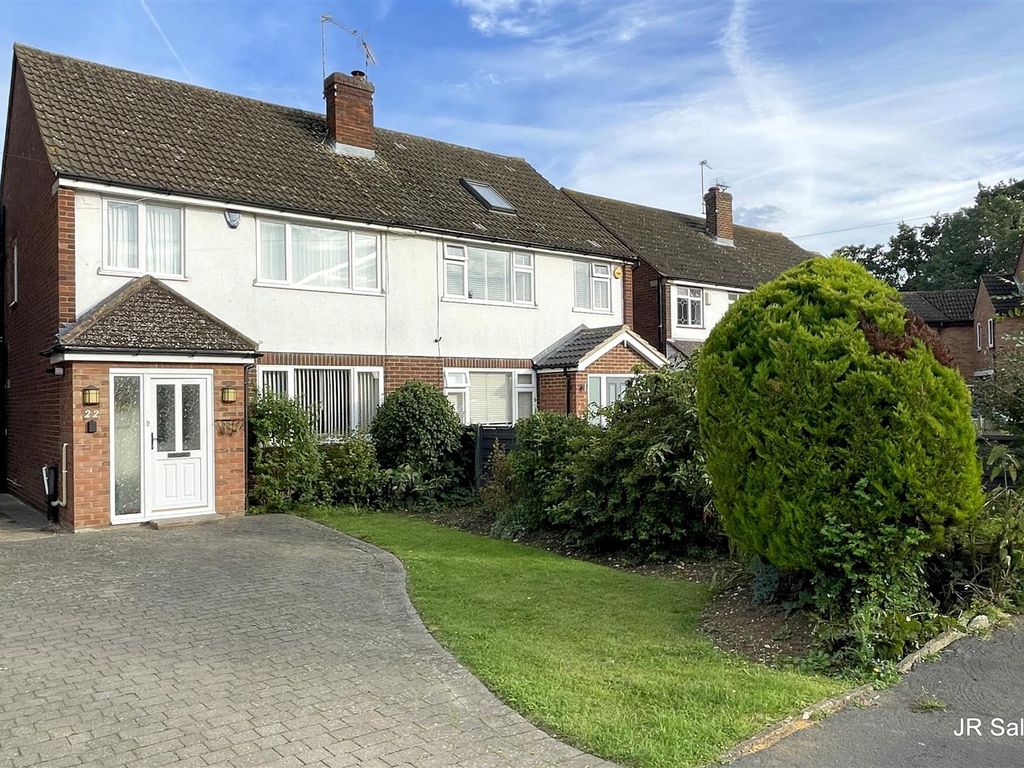 3 bed semi-detached house for sale in Goffs Crescent, Goffs Oak, Waltham Cross EN7, £525,000