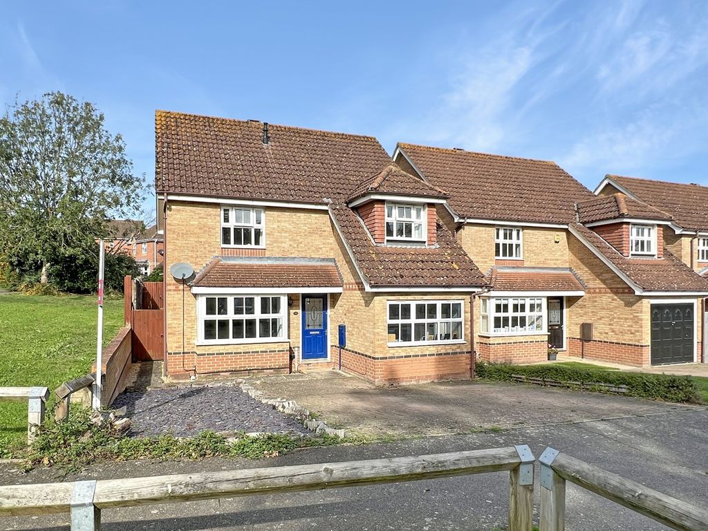 4 bed detached house for sale in Highfields, Halstead CO9, £450,000