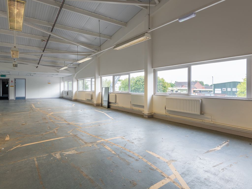 Industrial to let in Bumpers Way, Chippenham SN14, £345,000 pa