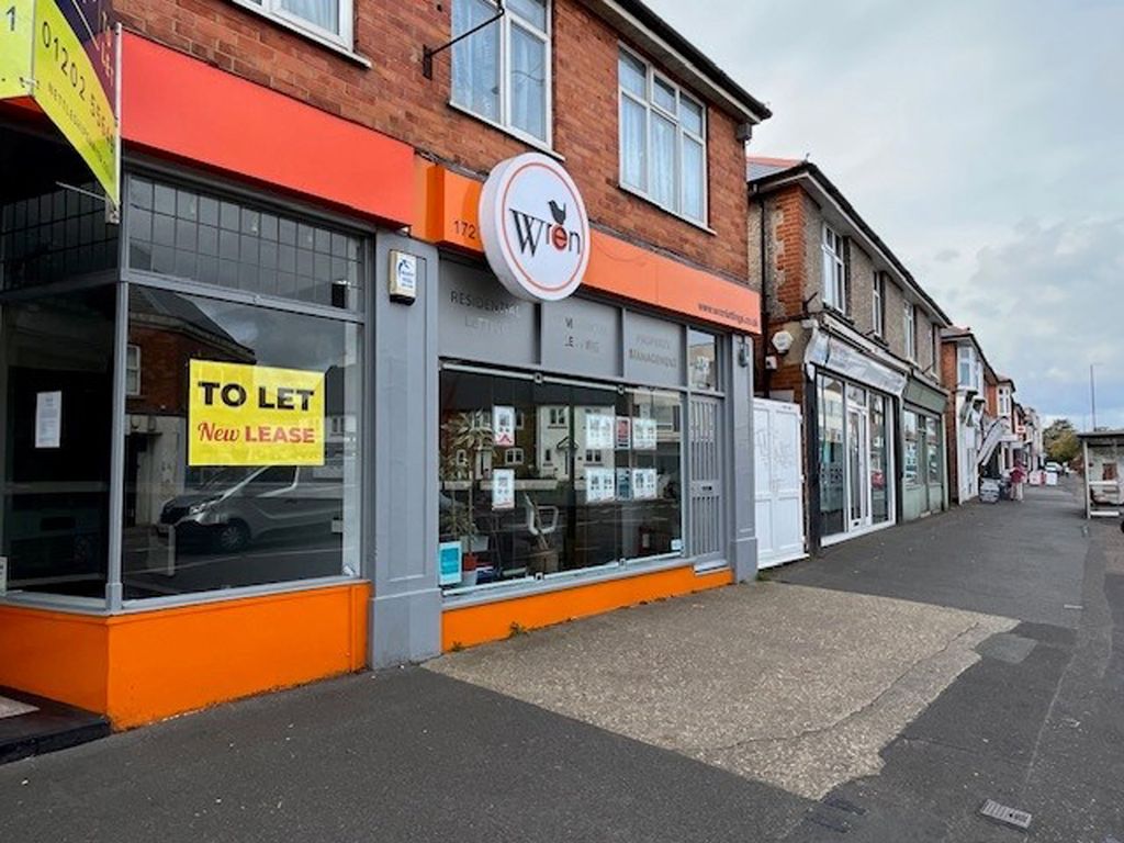 Retail premises to let in Tuckton Road, Bournemouth BH6, £7,900 pa