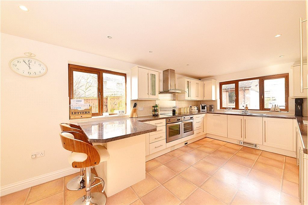 4 bed detached house for sale in Whitbourne, Worcester WR6, £500,000