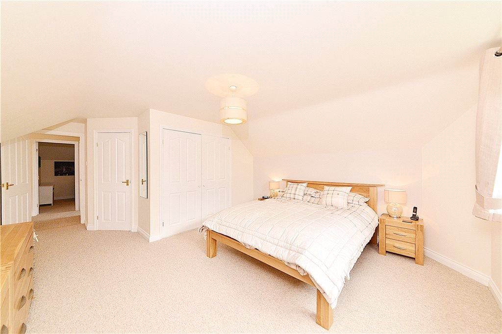 4 bed detached house for sale in Whitbourne, Worcester WR6, £500,000