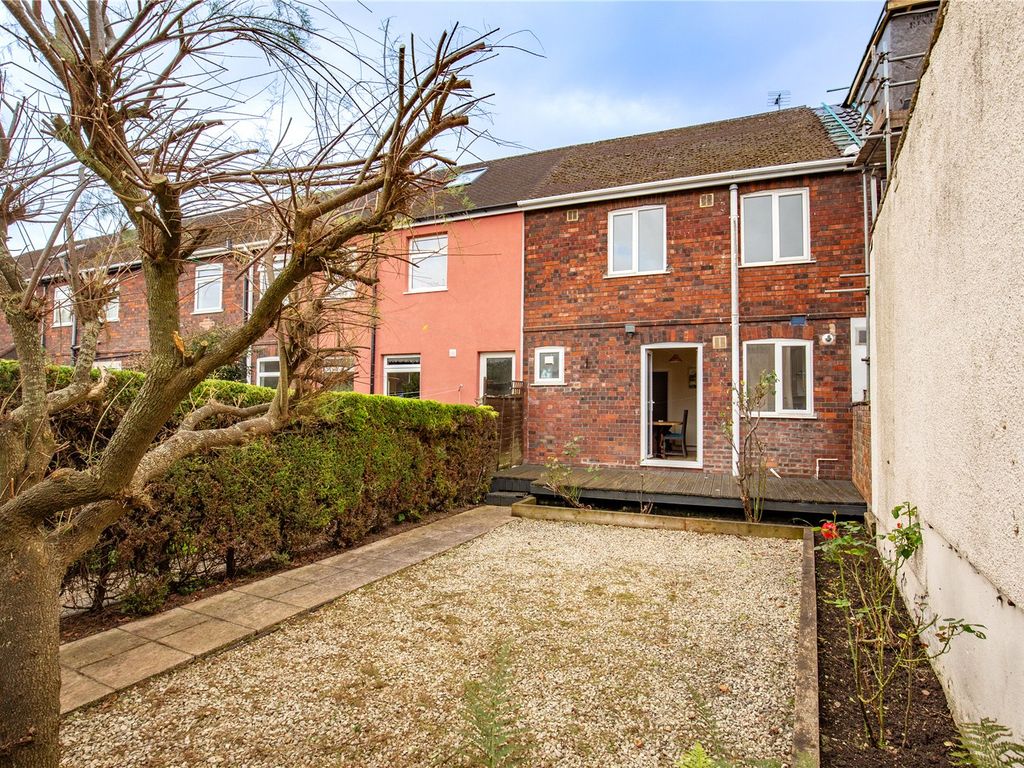 3 bed terraced house for sale in Kelston Road, Westbury-On-Trym, Bristol BS10, £340,000