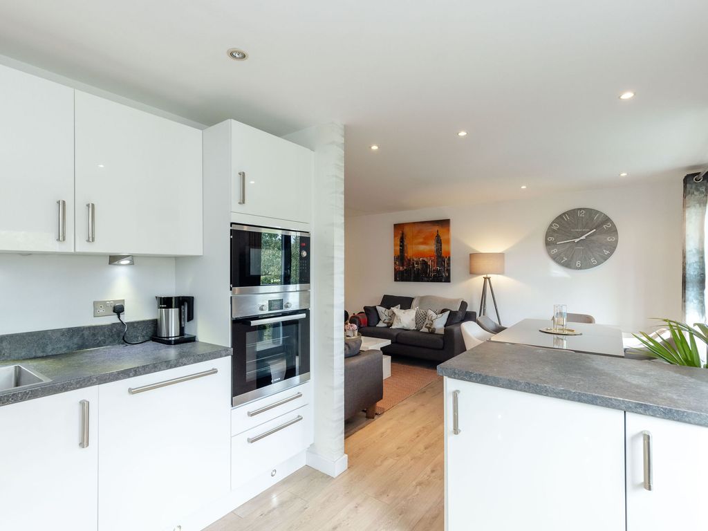 2 bed flat for sale in 11/ 6 Meggetland Square, Craiglockhart, Edinburgh EH14, £370,000
