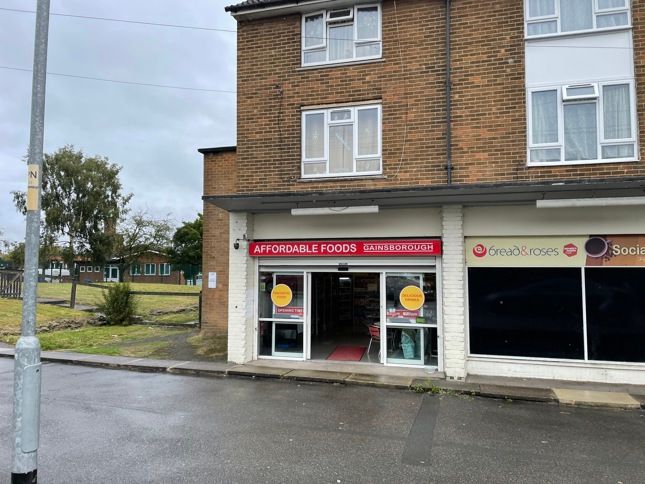 Retail premises to let in Queensway, Gainsborough, Lincolnshire DN21, £15,000 pa