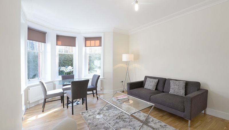 1 bed flat to rent in Hamlet Gardens, London W6, £2,817 pcm