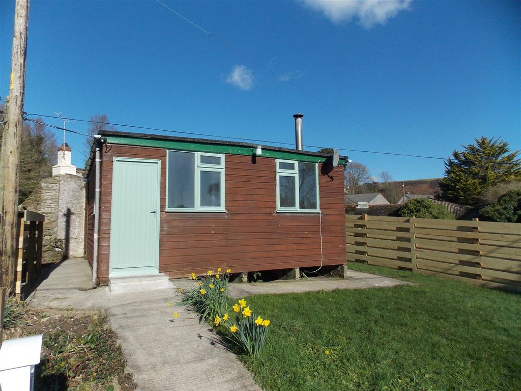 1 bed detached bungalow to rent in Porthallow Farm, Talland, Looe PL13, £675 pcm