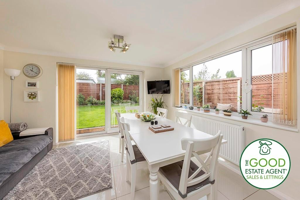 4 bed detached house for sale in Langley Drive, Wilmslow SK9, £465,000