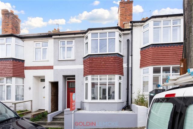 3 bed terraced house for sale in Milnthorpe Road, Hove BN3, £575,000