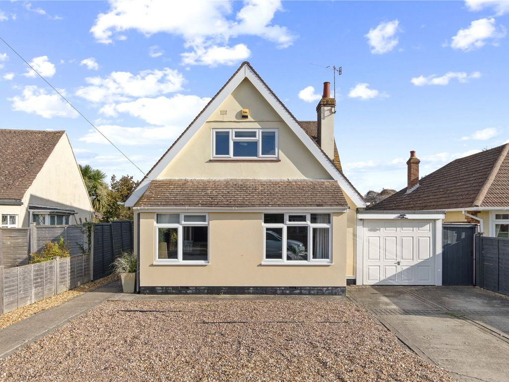 3 bed detached house for sale in North Avenue, Middleton On Sea, West Sussex PO22, £495,000