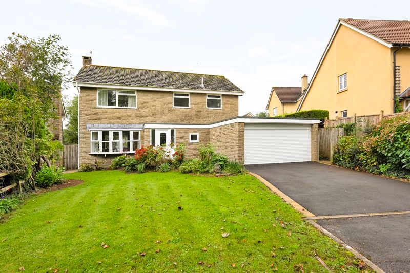 4 bed detached house for sale in Uncombe Close, Backwell, Bristol BS48, £615,000