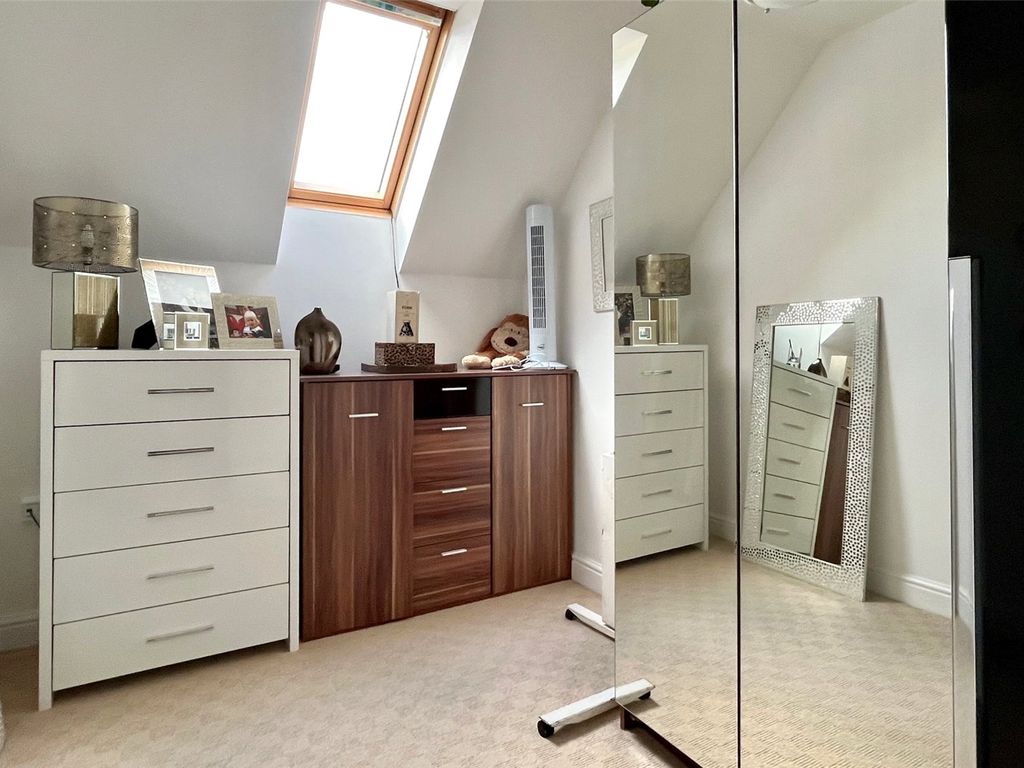 4 bed terraced house for sale in Hillcrest, Belper, Derbyshire DE56, £345,000