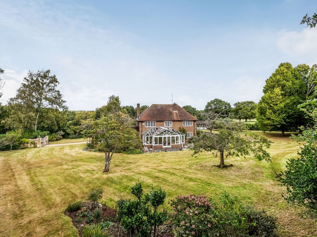 5 bed detached house for sale in Milford, Godalming, Surrey GU8, £1,750,000