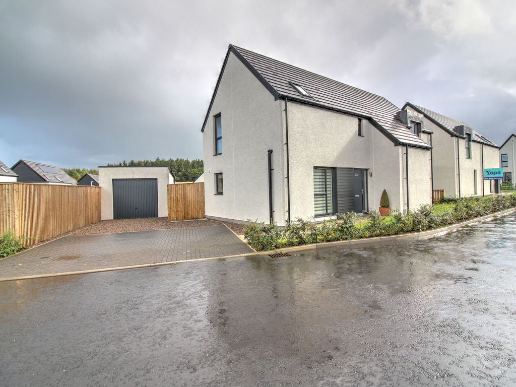 3 bed detached house for sale in Mackinnon Drive, Croy, Inverness IV2, £345,000