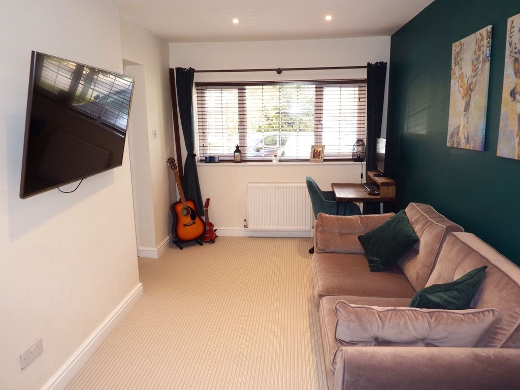 4 bed detached house for sale in Edmonds Drive, Stevenage, Hertfordshire SG2, £500,000