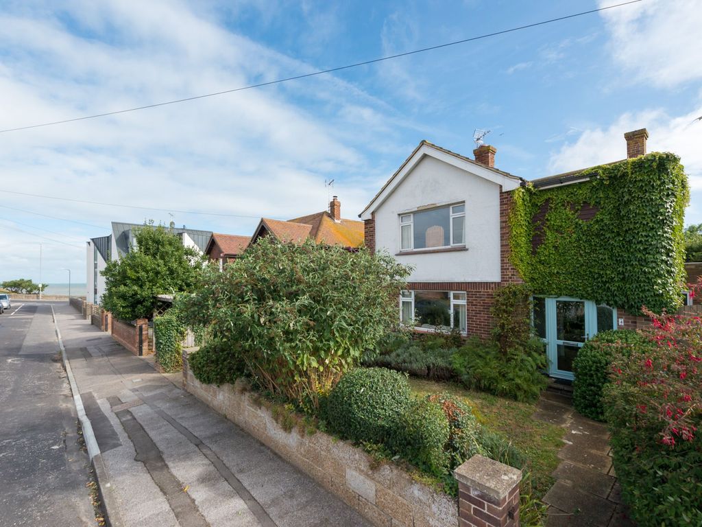 4 bed detached house for sale in Westleigh Road, Westgate-On-Sea CT8, £625,000