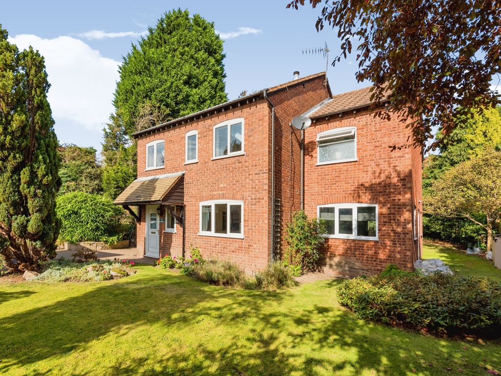 4 bed detached house for sale in Kiln Way, Polesworth, Tamworth, Warwickshire B78, £400,000