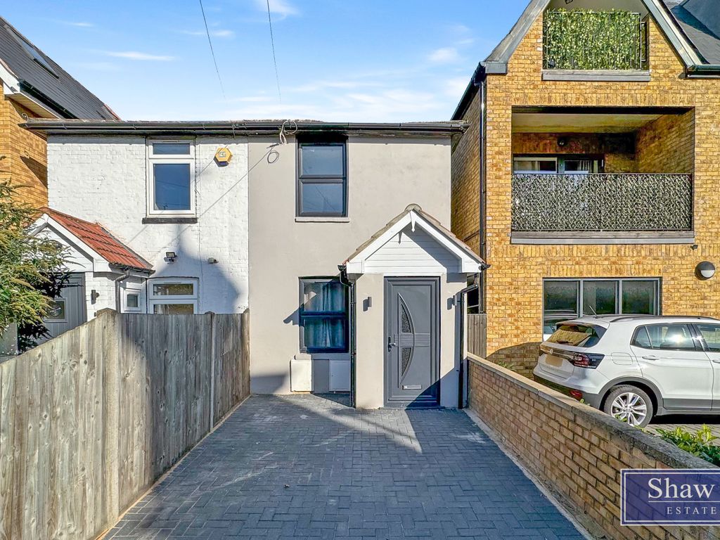 2 bed semi-detached house for sale in Worton Road, Isleworth TW7, £459,950