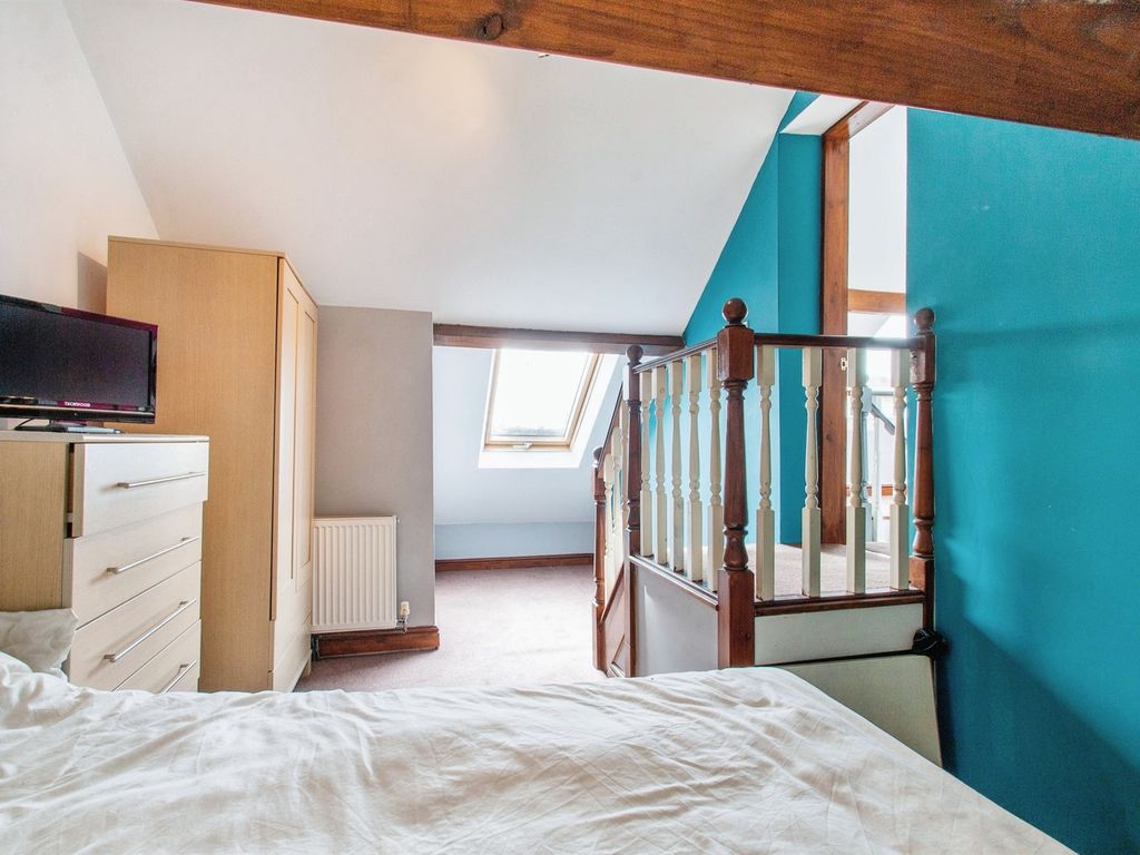 4 bed detached bungalow for sale in Scott Green Drive, Morley, Leeds LS27, £369,995